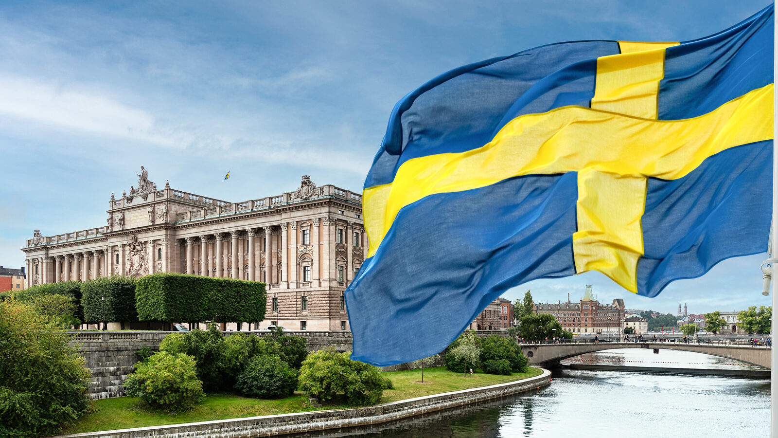 The,Building,Of,The,Swedish,Parliament,(riksdag),And,The,Riksbank Corona Digitale